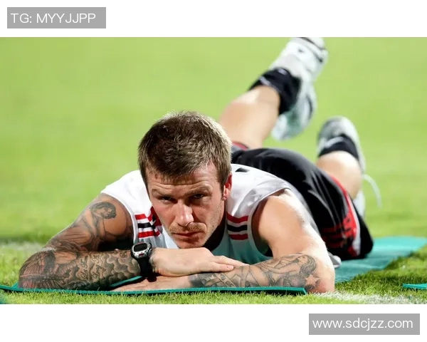 足球明星是否都拥有腹肌男的身材与魅力探讨 足球明星是否都拥有腹肌男的身材与魅力探讨