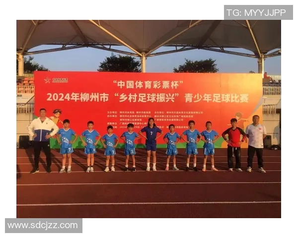 国外足球明星莅临广西展开友谊赛助力地方足球发展与文化交流