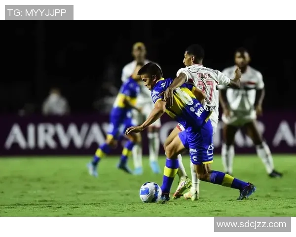 普马斯与普埃布拉激战正酣谁能在这场对决中笑到最后